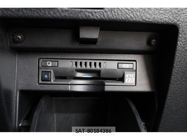 Toyota ALPHARD 2021-07 8206082-29