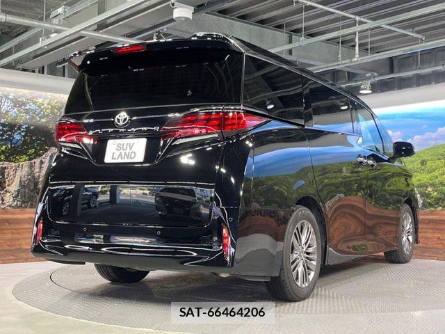 Toyota ALPHARD 2024-09 8206066-19