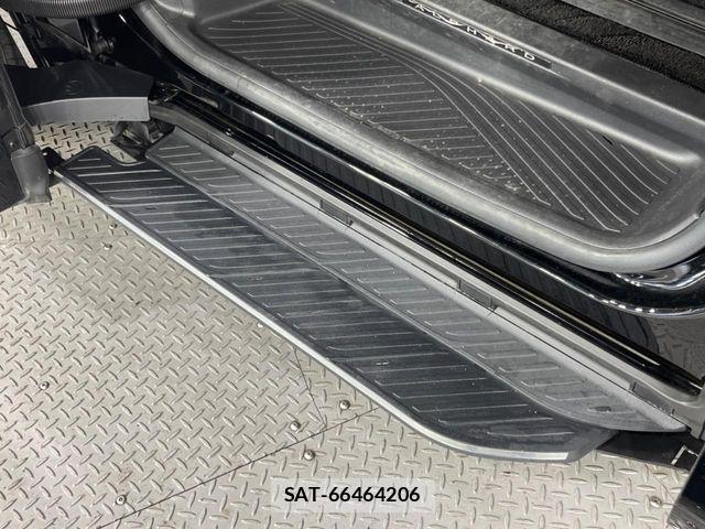 Toyota ALPHARD 2024-09 8206066-5