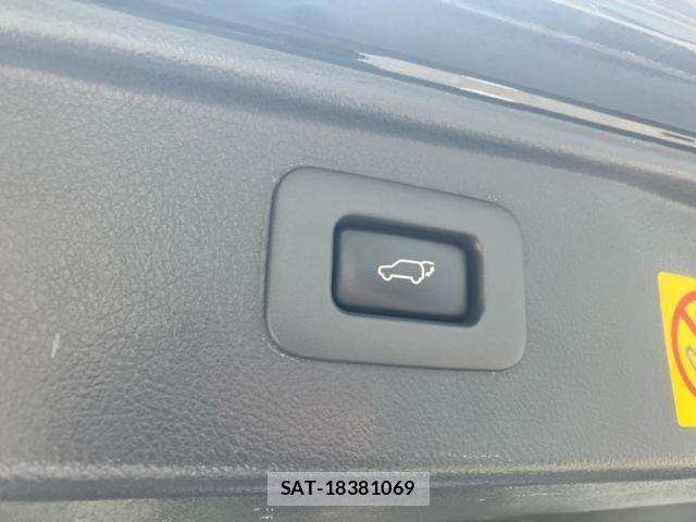 Toyota ALPHARD 2013-12 8228773-11