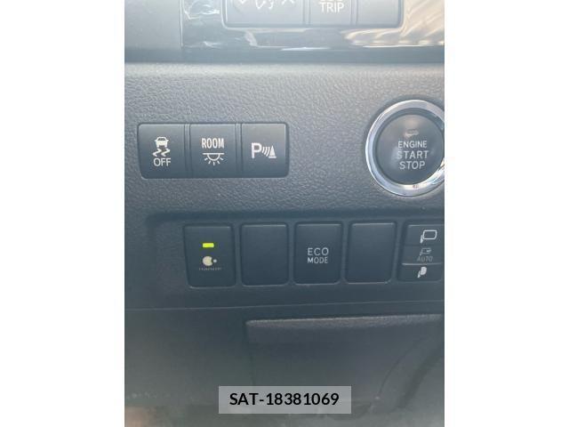 Toyota ALPHARD 2013-12 8228773-21
