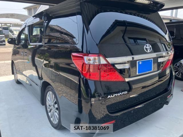 Toyota ALPHARD 2013-12 8228773-3
