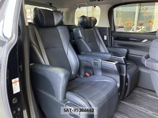 Toyota ALPHARD 2019-02 8228752-19