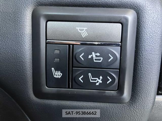 Toyota ALPHARD 2019-02 8228752-6
