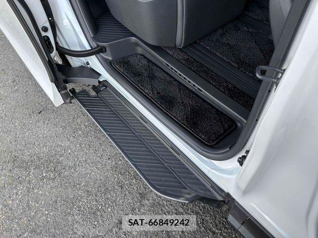 Toyota ALPHARD 2024-12 8228740-16