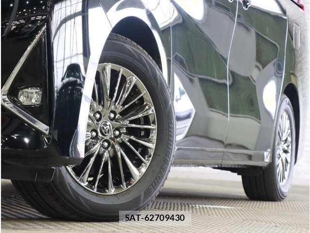 Toyota ALPHARD 2019-05 8228750-19