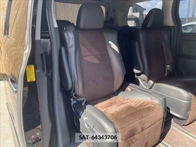 Toyota ALPHARD 2012-12 8228771-9