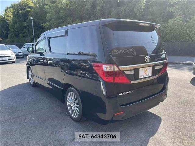 Toyota ALPHARD 2012-12 8228771-21