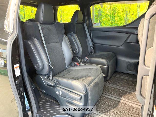 Toyota ALPHARD 2021-06 8228758-8