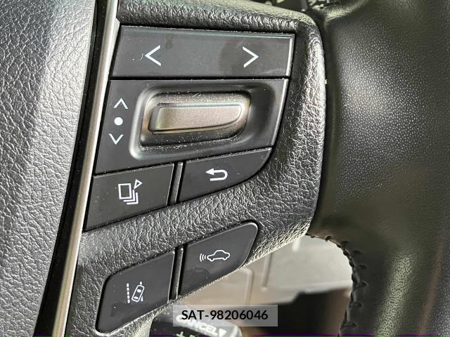 Toyota ALPHARD 2019-05 8228755-15