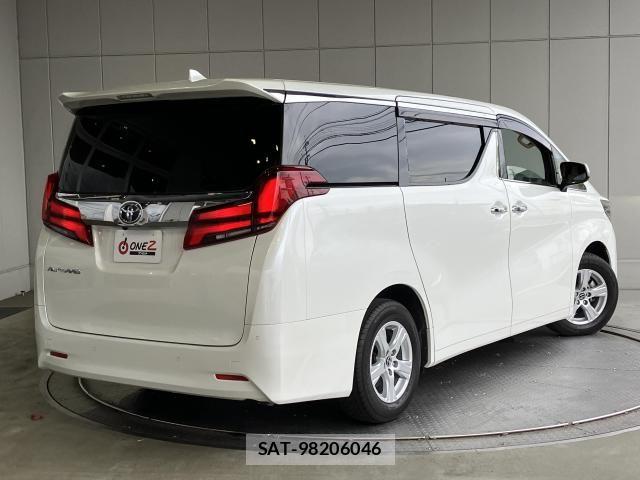 Toyota ALPHARD 2019-05 8228755-27