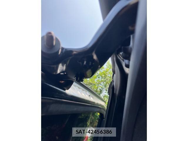 Toyota ALPHARD 2017-08 8228768-28
