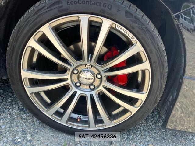 Toyota ALPHARD 2017-08 8228768-4