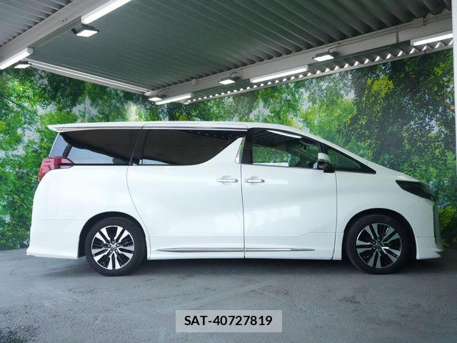Toyota ALPHARD 2021-09 8228749-11