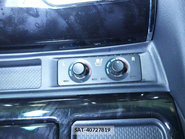 Toyota ALPHARD 2021-09 8228749-26