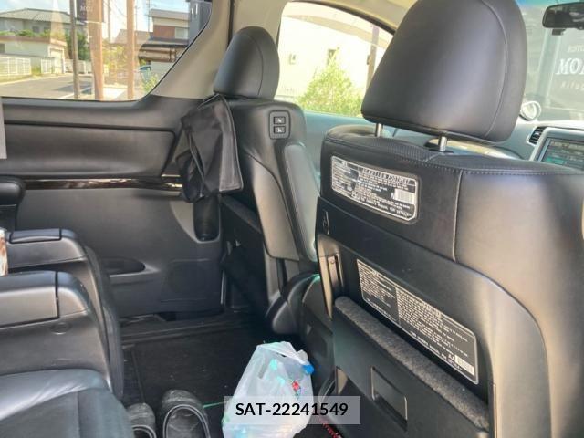 Toyota ALPHARD 2013-02 8228772-12