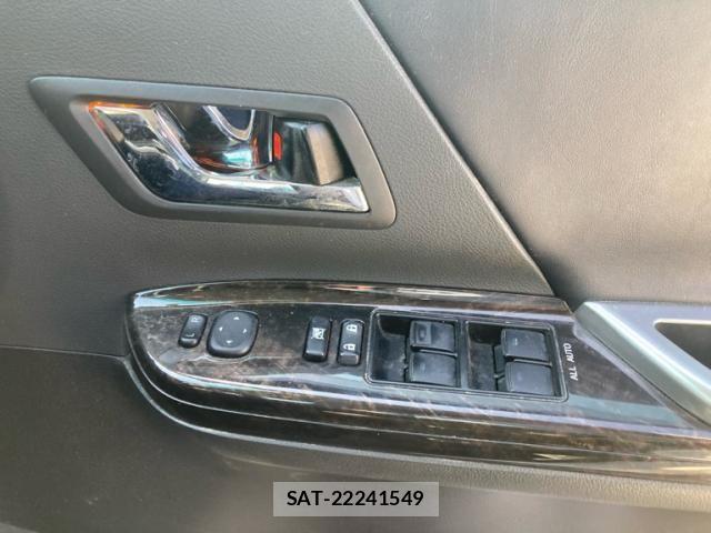 Toyota ALPHARD 2013-02 8228772-15