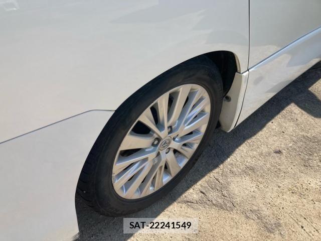Toyota ALPHARD 2013-02 8228772-4