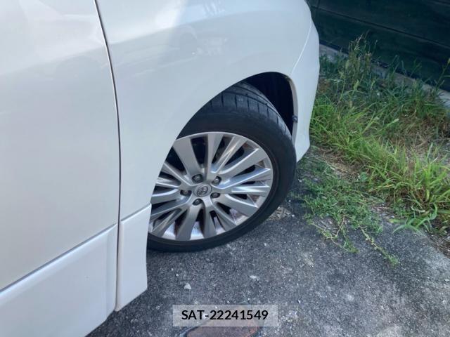 Toyota ALPHARD 2013-02 8228772-5