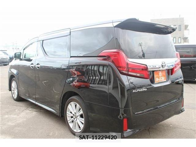 Toyota ALPHARD 2022-10 8228756-10