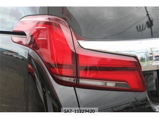Toyota ALPHARD 2022-10 8228756-19