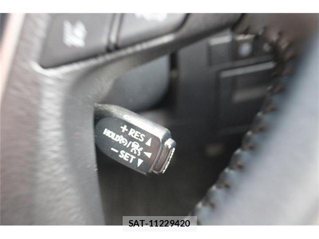 Toyota ALPHARD 2022-10 8228756-2