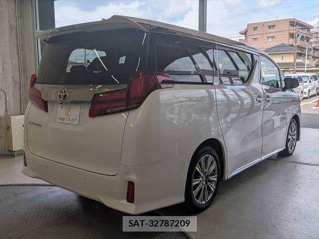 Toyota ALPHARD 2020-08 8228760-21