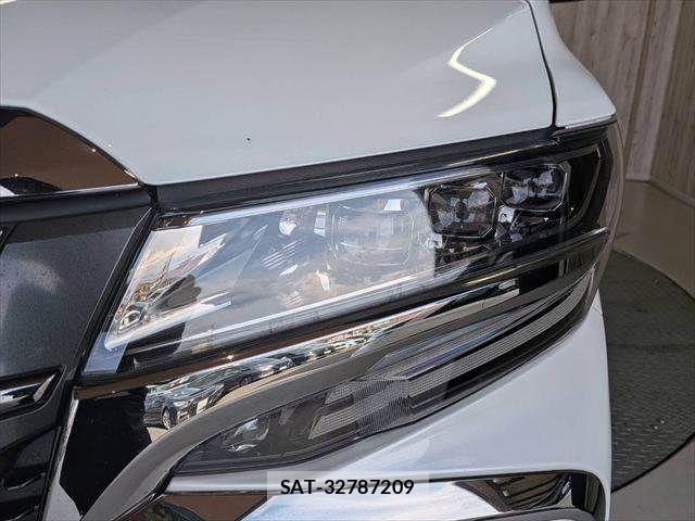 Toyota ALPHARD 2020-08 8228760-24