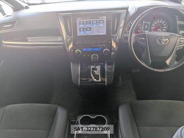Toyota ALPHARD 2020-08 8228760-3