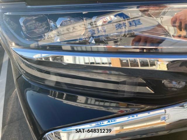Toyota ALPHARD 2020-03 8228754-9