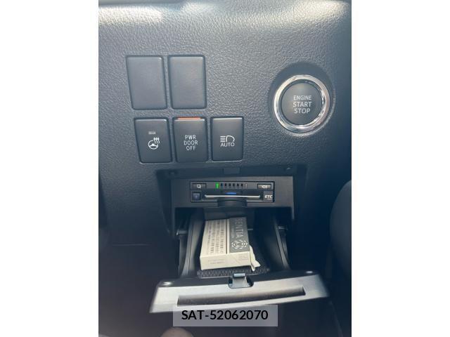 Toyota ALPHARD 2021-08 8228748-18