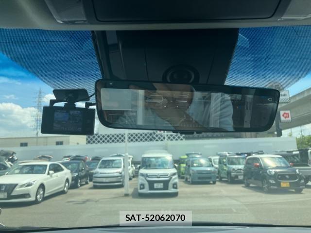 Toyota ALPHARD 2021-08 8228748-20
