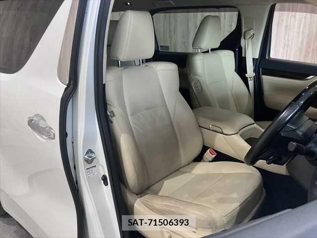 Toyota ALPHARD 2018-11 8228762-9