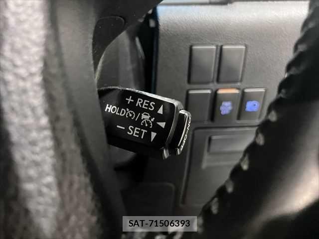 Toyota ALPHARD 2018-11 8228762-15