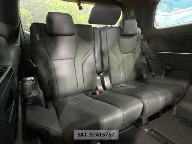 Toyota ALPHARD 2024-08 8228742-9