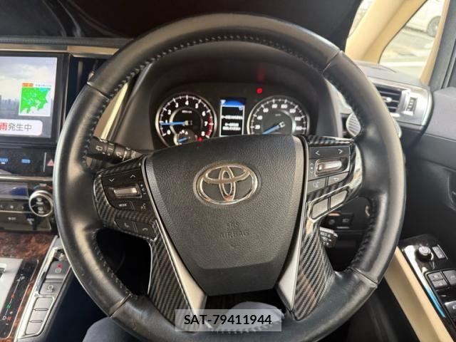 Toyota ALPHARD 2018-08 8244506-18