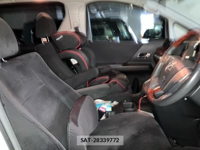 Toyota ALPHARD 2011-06 8244516-9