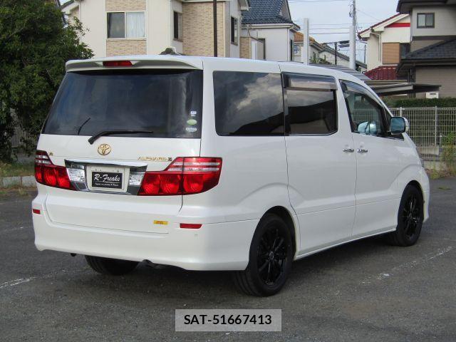 Toyota ALPHARD 2005-06 8244517-3