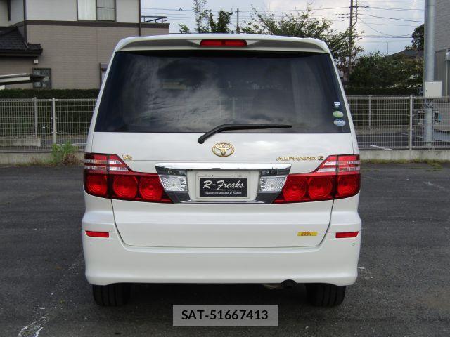 Toyota ALPHARD 2005-06 8244517-5