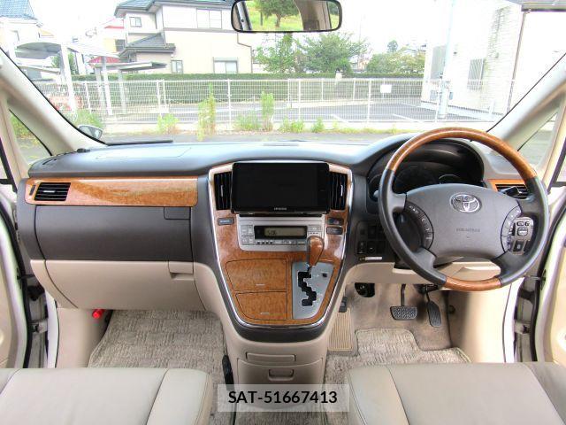 Toyota ALPHARD 2005-06 8244517-8