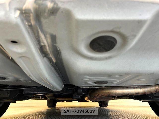 Toyota ALPHARD 2015-09 8244503-18