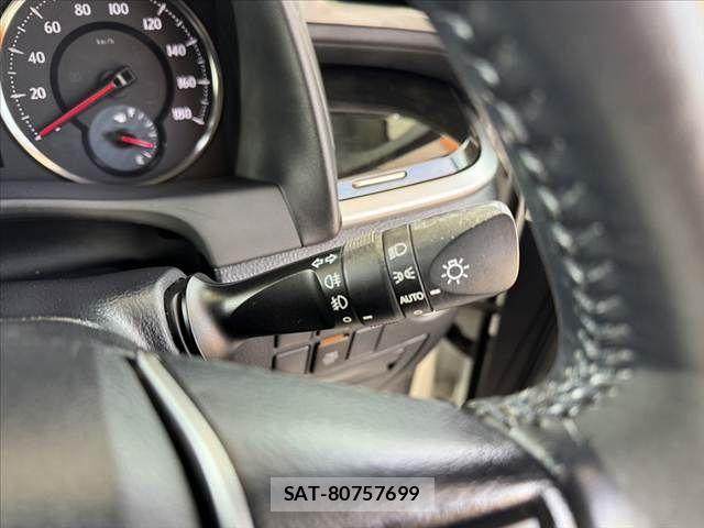 Toyota ALPHARD 2015-07 8244509-27