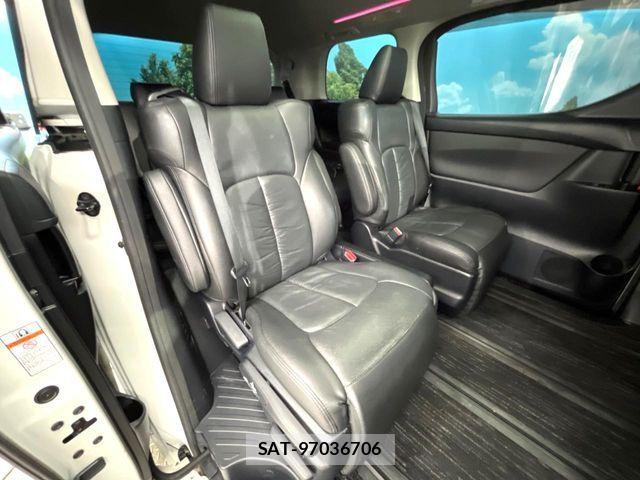 Toyota ALPHARD 2015-08 8244505-8