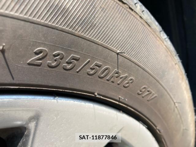 Toyota ALPHARD 2011-02 8244518-8