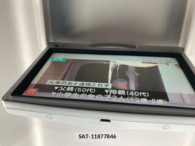 Toyota ALPHARD 2011-02 8244518-25