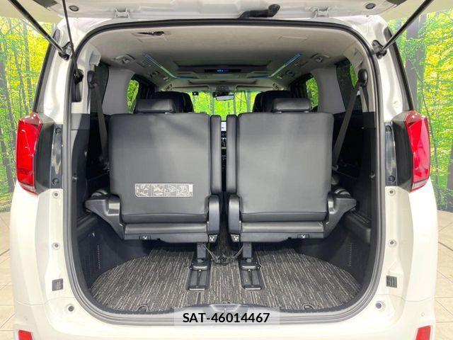 Toyota ALPHARD 2020-04 8244483-10
