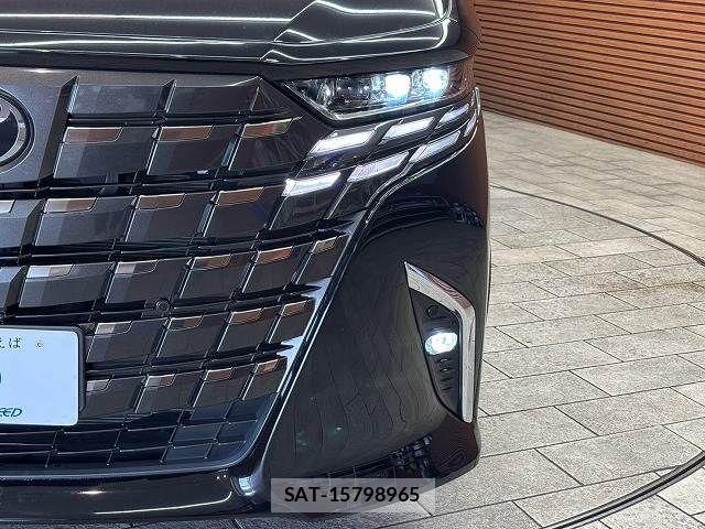 Toyota ALPHARD 2023-11 8244478-18