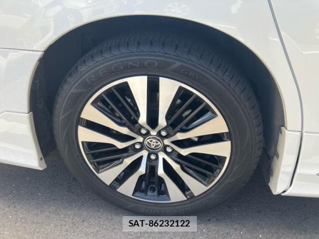 Toyota ALPHARD 2020-12 8244480-12