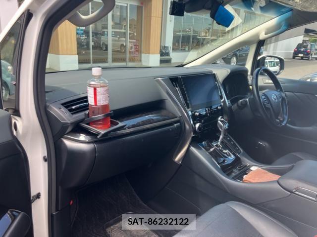 Toyota ALPHARD 2020-12 8244480-4