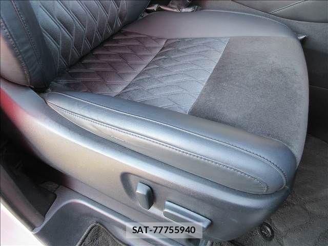 Toyota ALPHARD 2017-03 8244502-24